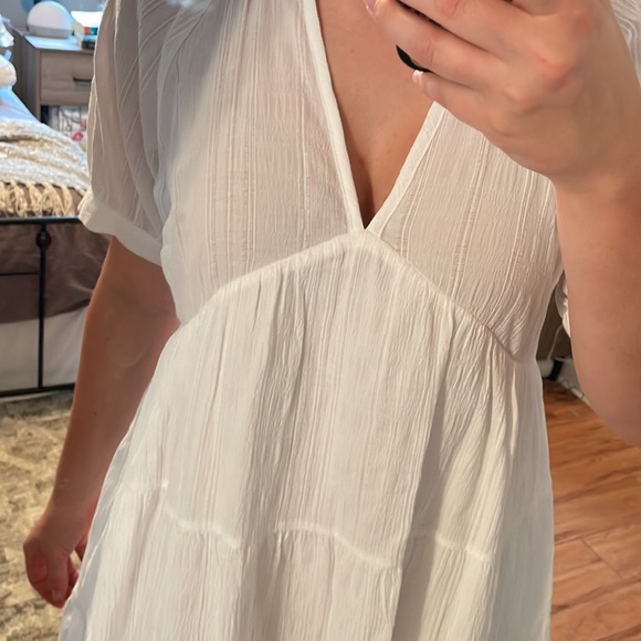 White Linen Dress - Picture 2 of 6